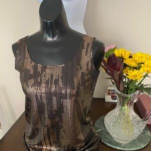 Stretchy, gold&black beautiful top